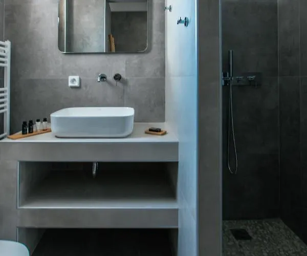 Naxosgrey11 Naxos City